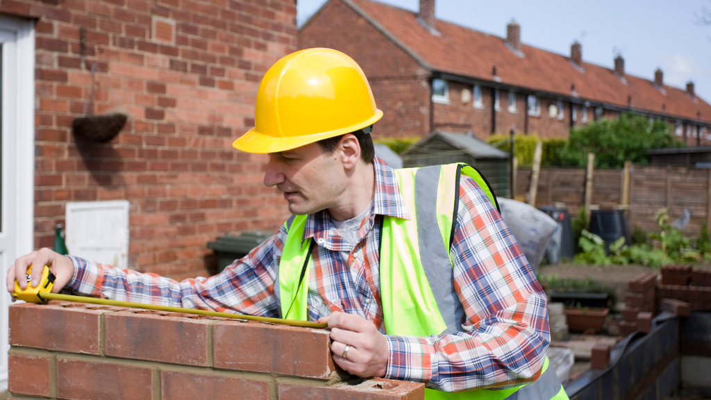 What to Expect from a Local Builder in SW15